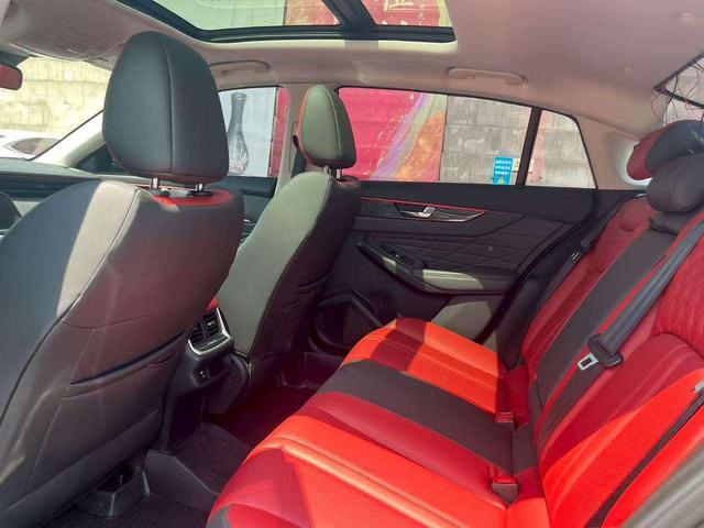 Yixuan MAX 2022 1.5T Super Cool Dad Edition – фото 12