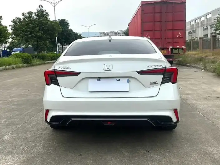Model Ge 2023 Model 240TURBO CVT Smart Edition – фото 5