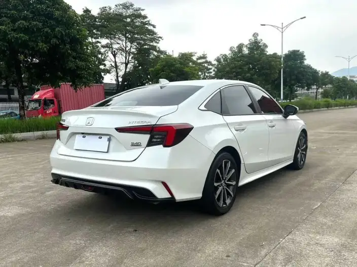 Model Ge 2023 Model 240TURBO CVT Smart Edition – фото 6