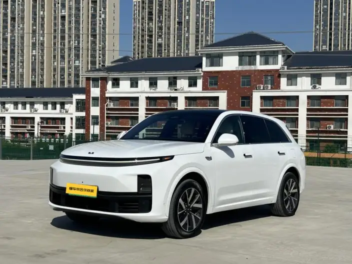 Li Auto L7 2023 Model Pro Edition – фото 1