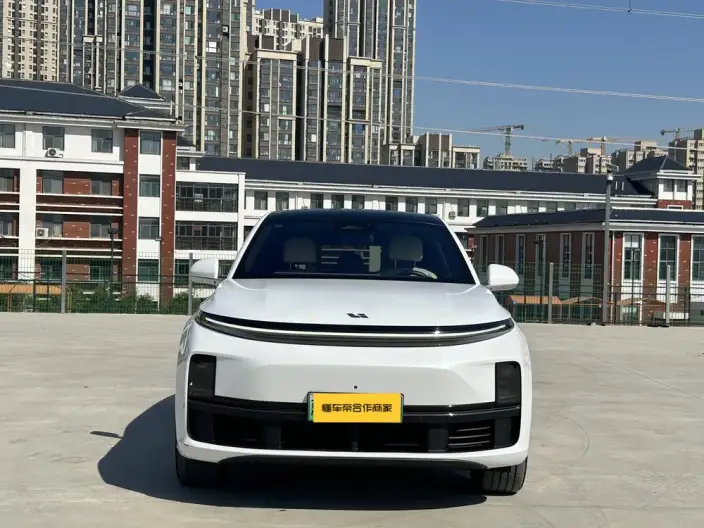 Li Auto L7 2023 Model Pro Edition – фото 2