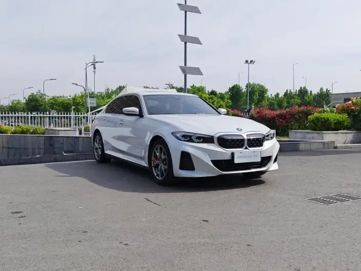 BMW i3 2025 Model eDrive35L