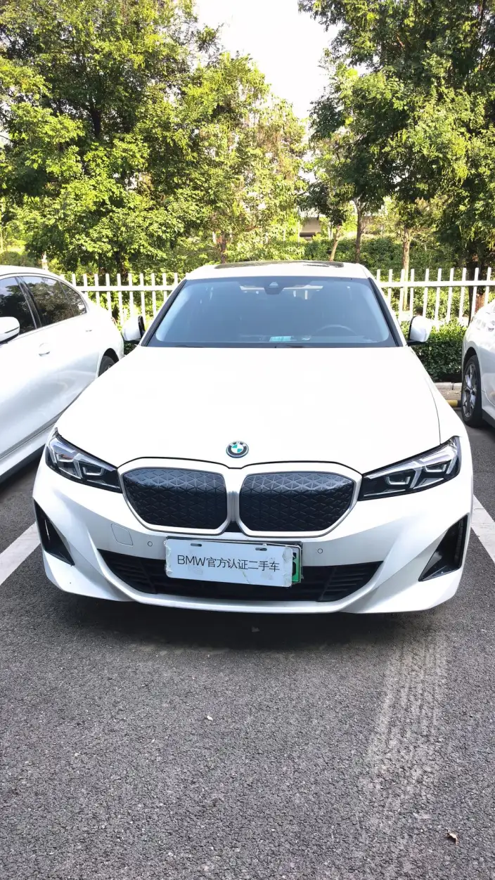 BMW i3 2025 Model eDrive35L