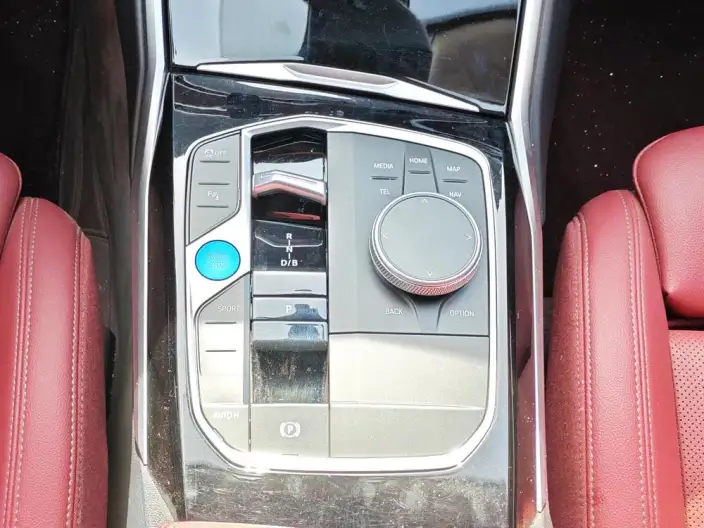 BMW i3 2025 Model eDrive35L – фото 9
