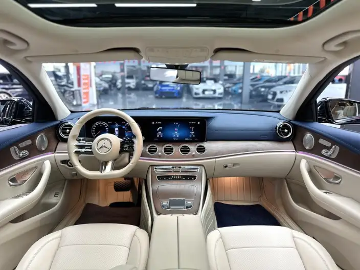 Mercedes-Benz E-Class 2021 Model E 300 L Luxury Model Sports sedan – фото 5