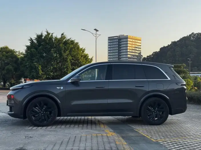 Li Auto L8 2023 Model Pro Edition