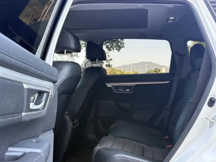 Honda CR-V 2021 Model 240TURBO CVT 2WD Urban Edition – фото 9