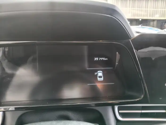 Hyundai Ioniq 2021 Model 1.5L CVT GLX Elite Edition – фото 8