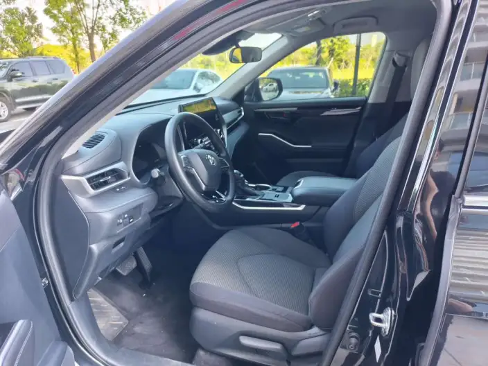 Toyota Highlander 2024 Model Hybrid 2.5L 2WD Elite Edition 5 seat – фото 8