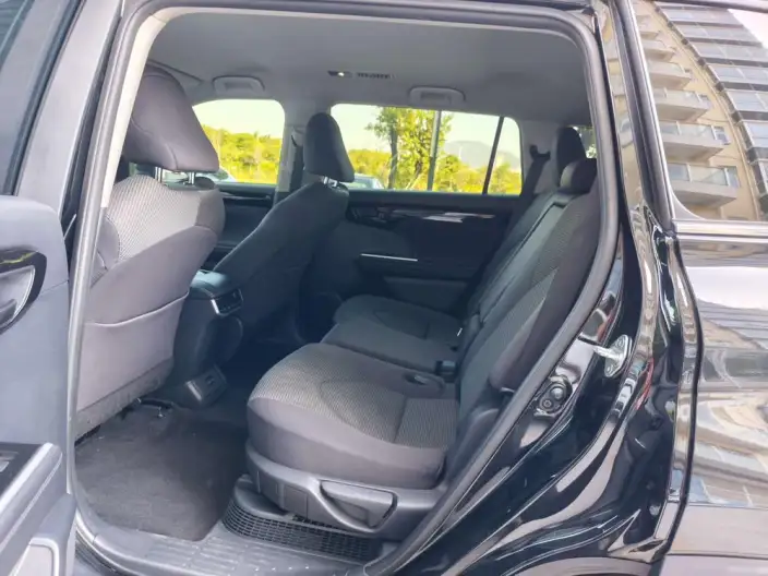 Toyota Highlander 2024 Model Hybrid 2.5L 2WD Elite Edition 5 seat – фото 9