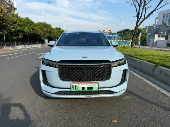 Li Auto ONE 2020 Model Extended Range 6 seat Edition