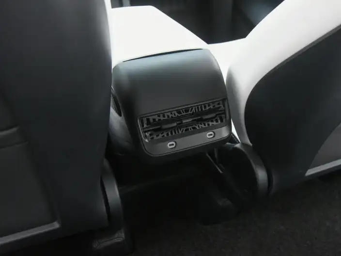 Model Y 2024 Model Rear-wheel drive version – фото 7