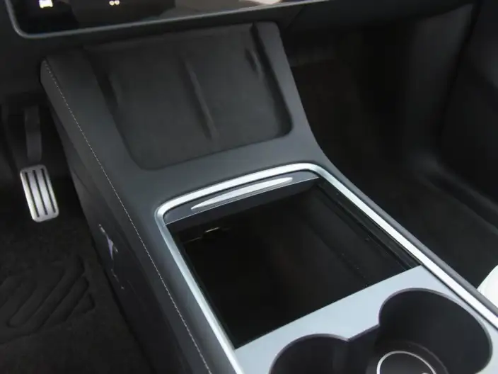 Model Y 2024 Model Rear-wheel drive version – фото 8