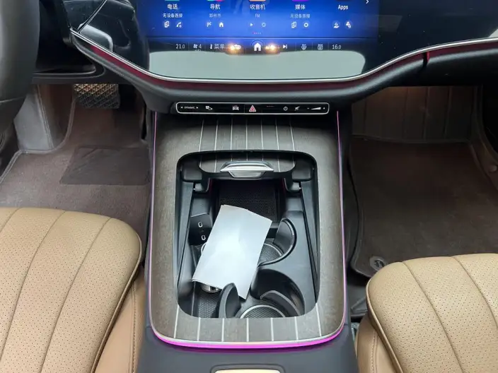 Mercedes-Benz E-Class 2024 Model E 300 L Luxury Model sedan – фото 7
