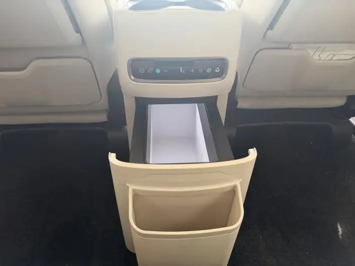 DENZA D9 DM 2025 Model Smart Driving Edition 1020 4WD Exclusive Model – фото 7