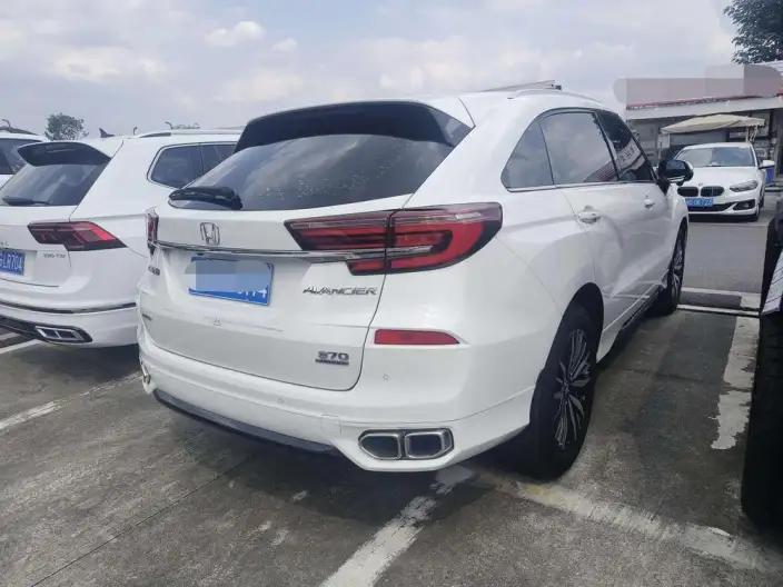 Honda Avancier 2023 Model 370 TURBO 9AT Exclusive Edition AWD – фото 6