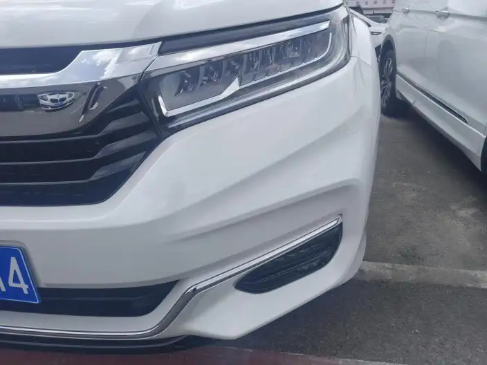 Honda Avancier 2023 Model 370 TURBO 9AT Exclusive Edition AWD – фото 9