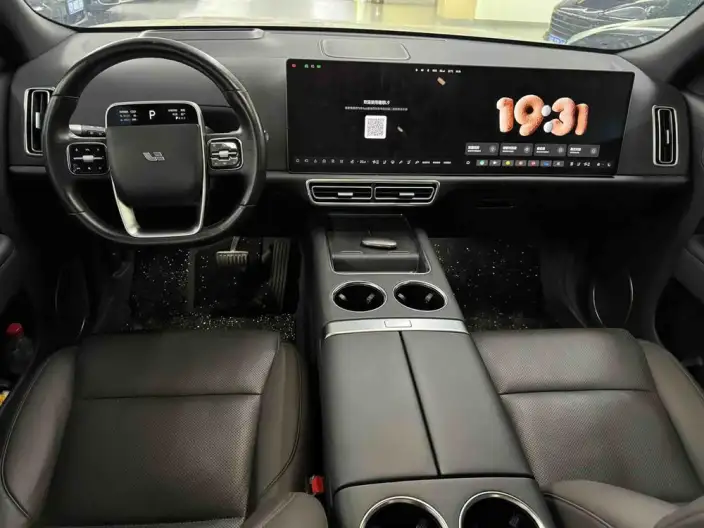 Li Auto L9 2022 Model Max Edition – фото 7
