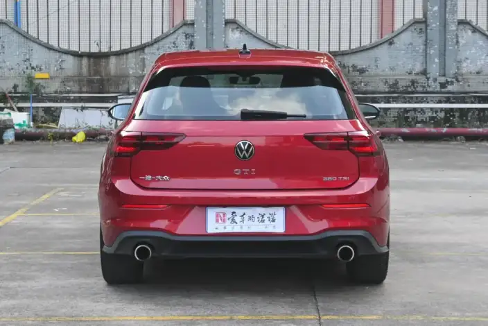 Volkswagen Golf GTI 2021 Model 380TSI DSG GTI – фото 6