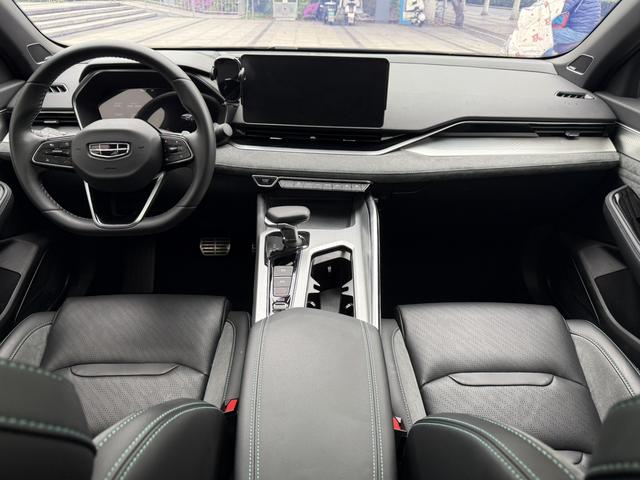 Geely StarRui 2023 2.0T Zhi Ci Qing Lü Edition – фото 12