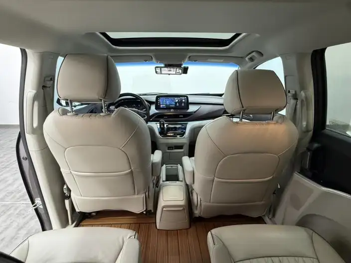 Buick GL8 2022 Model Business class 652T Comfort Model – фото 6