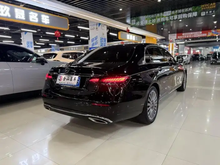 Mercedes-Benz E-Class 2023 Model E 300 L Fashion Model sedan