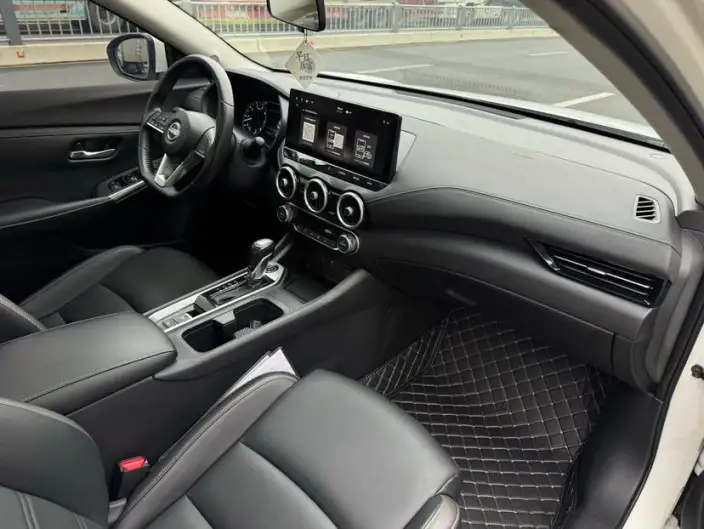 Nissan Sylphy 2023 Model 1.6L CVT Yuexiang Edition – фото 9