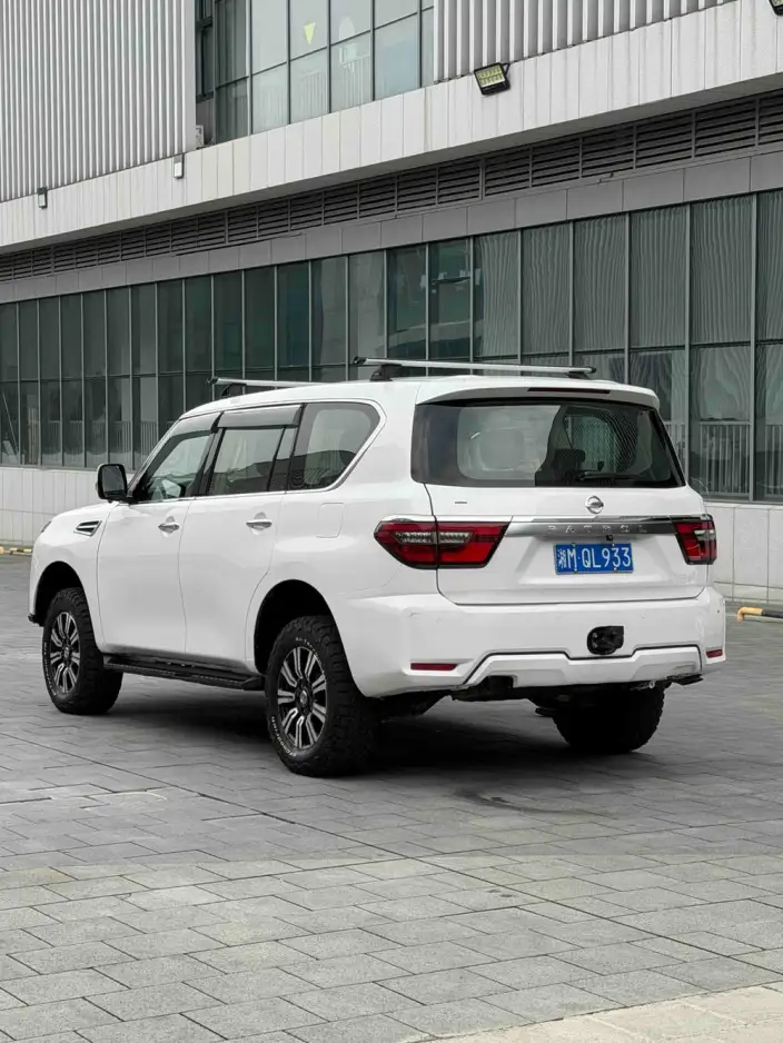 Nissan Patrol 2020 Model 4.0L Automatic 4WD 7 seat Parallel Imported – фото 3