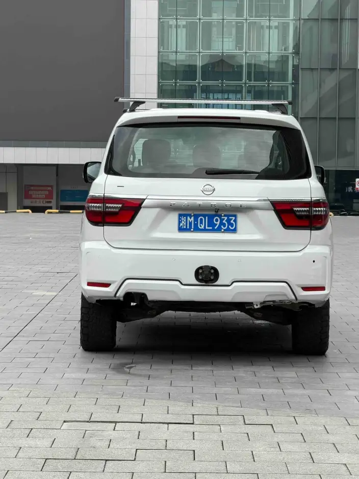 Nissan Patrol 2020 Model 4.0L Automatic 4WD 7 seat Parallel Imported – фото 4
