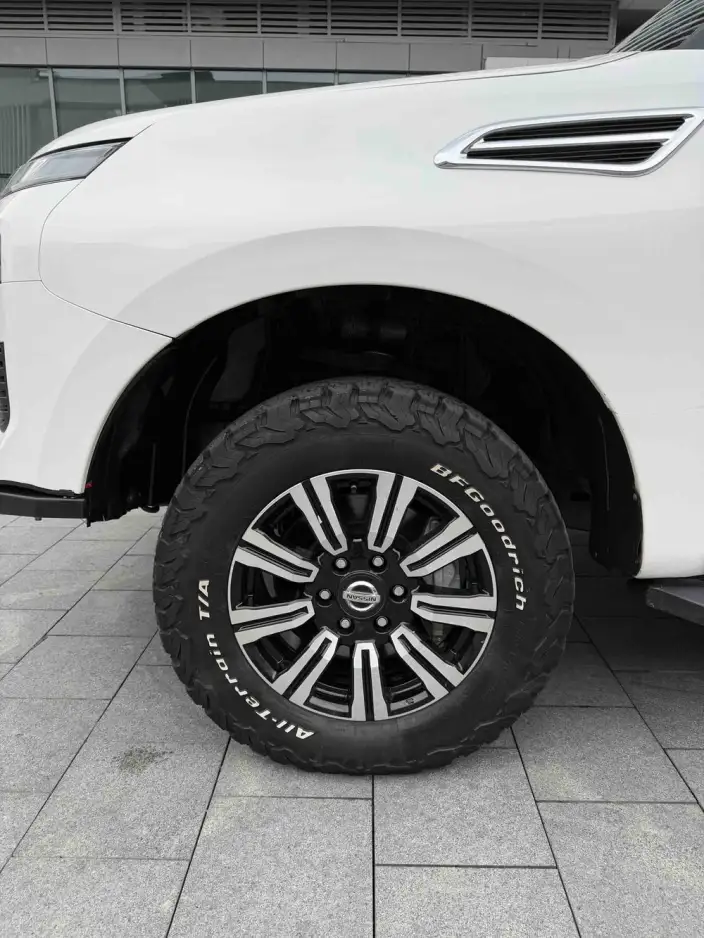Nissan Patrol 2020 Model 4.0L Automatic 4WD 7 seat Parallel Imported – фото 6