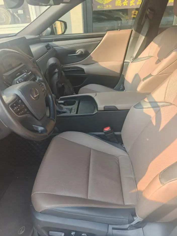 Lexus ES 2022 Model 200 Superior Edition – фото 10