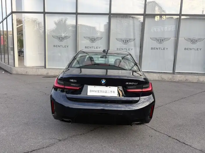 BMW 3 Series 2026 Model 330Li M Sports Night Set