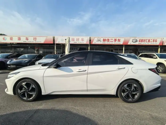 Hyundai Ioniq 2021 Model 1.5L CVT TOP Ultimate Edition