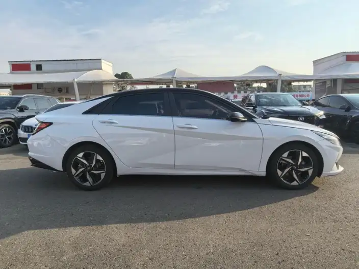 Hyundai Ioniq 2021 Model 1.5L CVT TOP Ultimate Edition – фото 7