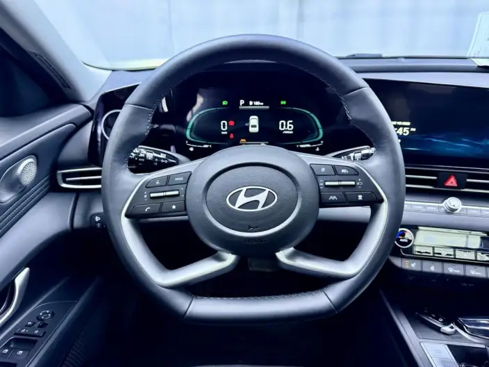 Hyundai Ioniq 2023 Model 1.5L CVT LUX Premium Edition – фото 10