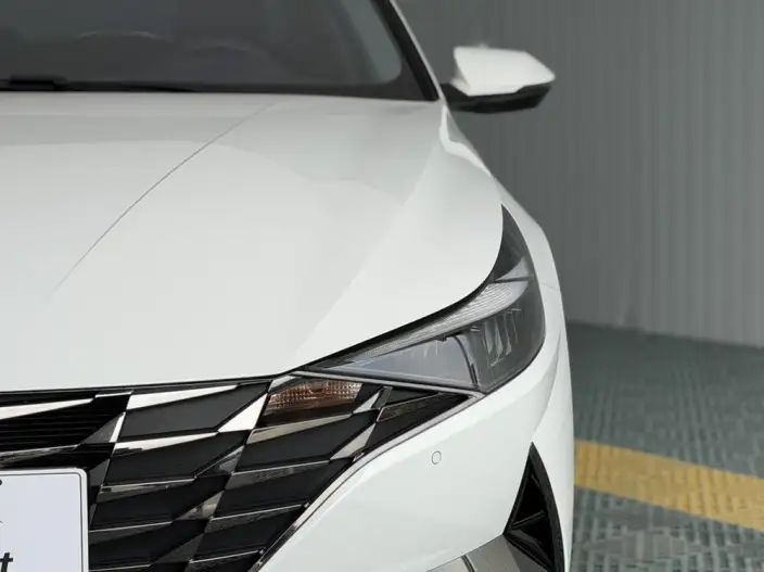 Hyundai Ioniq 2022 Model 1.5L CVT LUX Premium Edition – фото 9