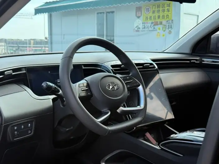 Hyundai Tucson 2022 Model Hyundai Tucson L 1.5T LUX 2WD Premium Edition N Line – фото 7