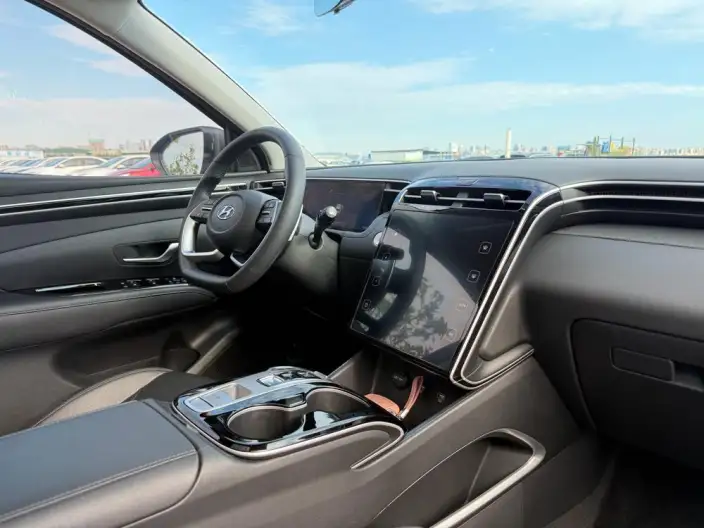 Hyundai Tucson 2022 Model Hyundai Tucson L 1.5T LUX 2WD Premium Edition N Line – фото 10