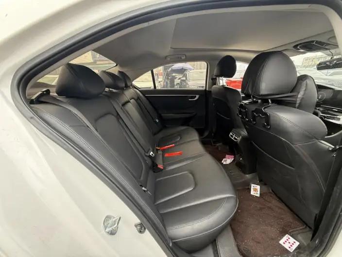 Hyundai Mistra 2021 Model 1.8L MPi CVT Elite Edition GLX – фото 9