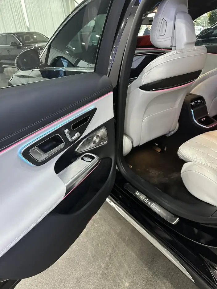 Mercedes-Benz E-Class 2025 Model E 300 L Luxury Model sedan – фото 8