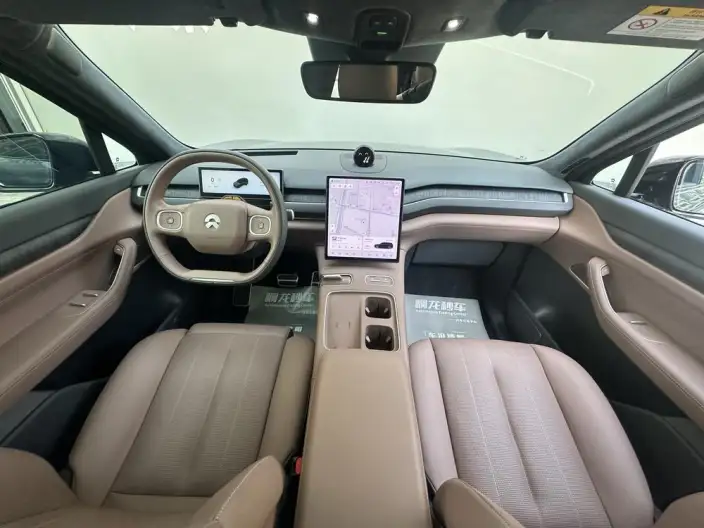 NIO ES8 2023 Model 75kWh Executive Edition – фото 9