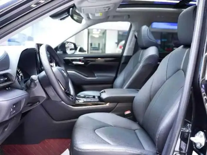Toyota Highlander 2022 Model Hybrid 2.5L 4WD Knight Edition 7 seat – фото 7