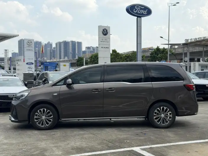 Buick GL8 2023 Model Business class 2.0T Comfort Model