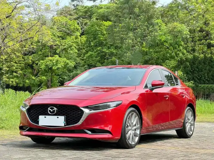 Mazda3 Axela 2022 Model 2.0L Automatic Zhi Shine Edition – фото 1