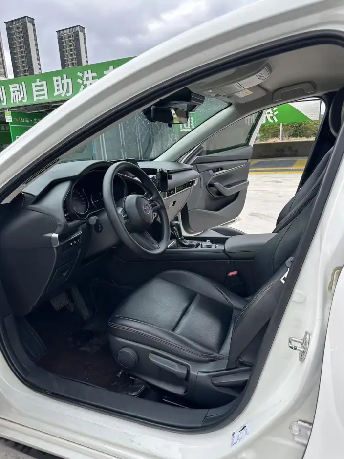 Mazda3 Axela 2023 Model 2.0L Automatic Zhi Engine Edition – фото 9