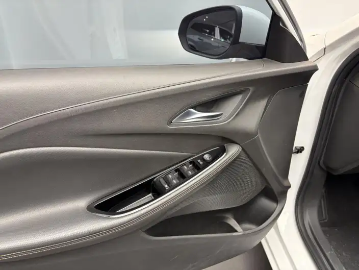 Buick Verano 2022 Model Pro 533T Lexiang Edition – фото 6