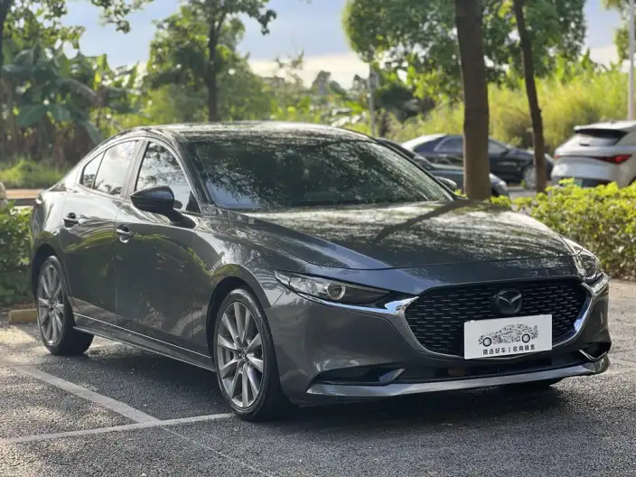 Mazda3 Axela 2022 Model 2.0L Automatic Zhi Ya Edition