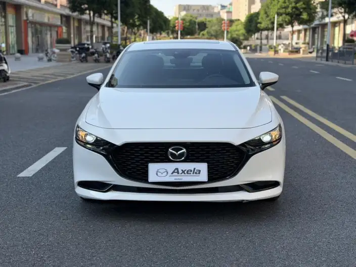 Mazda3 Axela 2020 Model 2.0L Automatic Zhi Ya Edition