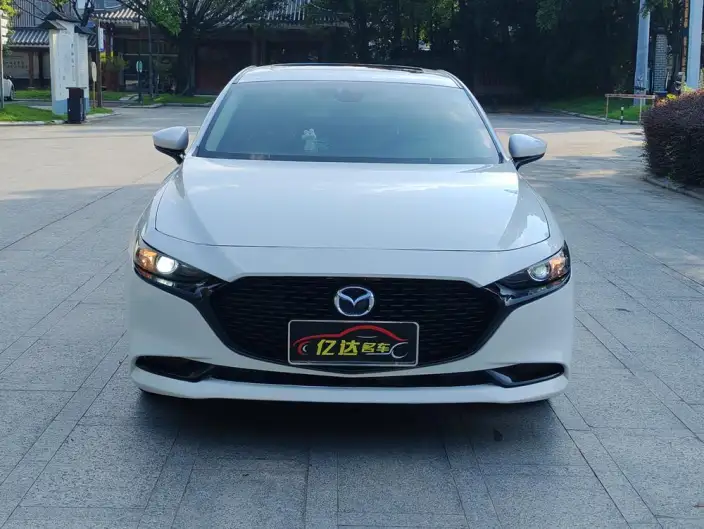 Mazda3 Axela 2020 Model 2.0L Automatic Zhi Ya Edition