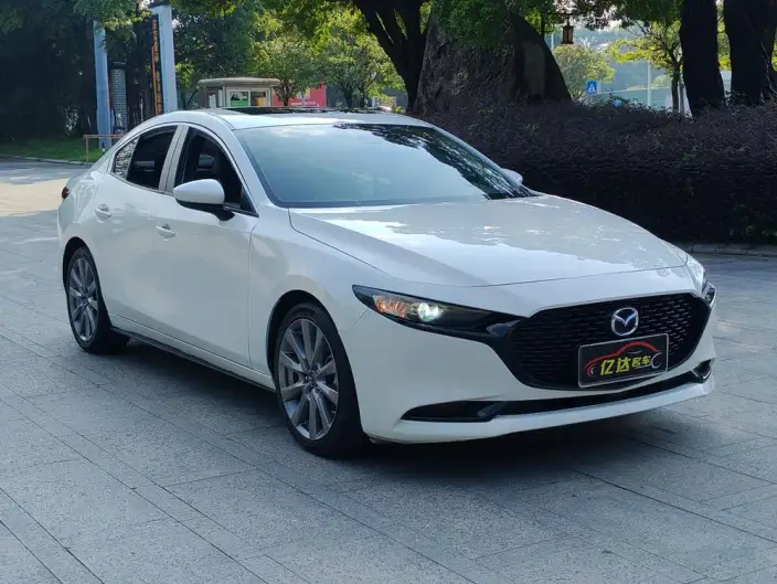 Mazda3 Axela 2020 Model 2.0L Automatic Zhi Ya Edition